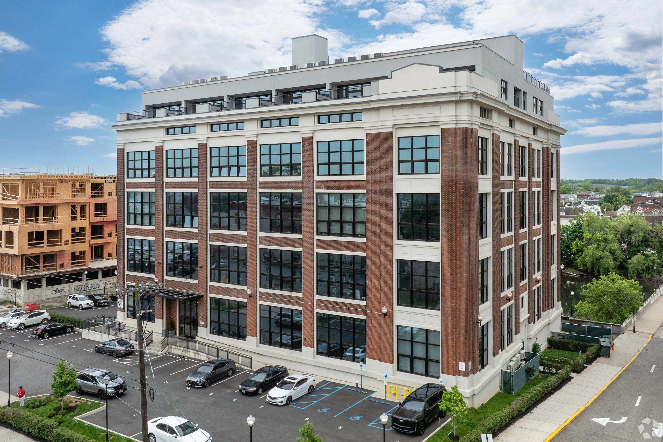 135 South Street after its conversion into South St Lofts